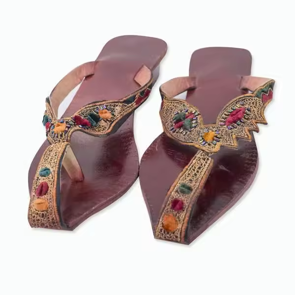 Sandalia de piel para mujer estilo Delhi, Sandalia de Mujer Árabe 100% Hecha a Mano - Calzado Árabe Mujer - Zapatos Árabes para Señora - 1