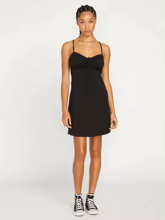 Vestido Volcom Luvcon Dress - Negro con Forma Entallada y Vuelo - 1