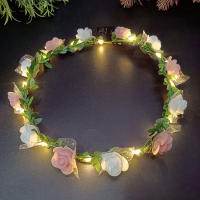 Diadema LED Para Mujeres Y Niñas Adorno De Cabeza Brillante Corona De Flores Luminosa Para Fiestas Cumpleaños Y Bodas - details 5