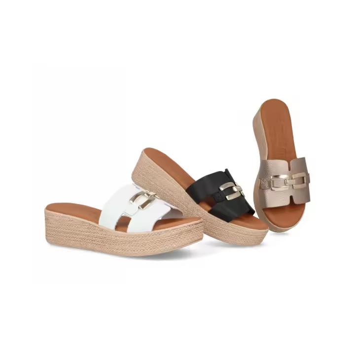 205 - BDA SANDALIAS DE PLATAFORMA   COLORES : BLANCO , NEGRO , BRONCE ,LEOPARDO , CEBRA, CUERO ; BEIGE  TALLAS : 35 AL 41  CORTE EXTERIOR : PIEL  FORRO INTERIOR : PIEL / SINTÉTICO  PLANTILLA : PIEL / GEL    ALTURA TACÓN / CUÑA : 5 CM.  PISO : SINTÉTICO - 1