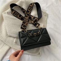 Bolso De Hombro Para Mujer PU Cuero Gran Capacidad Casual Bandolera Clutch Estilo Fashion Con Cierre De Cremallera Y Cadena - details 5