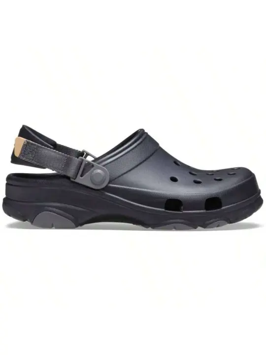 Classic All Terrain Clog U de Crocs, comodidad y estilo en cada paso. Diseño ergonómico, ideal para el día a día y actividades al aire libre. - 1