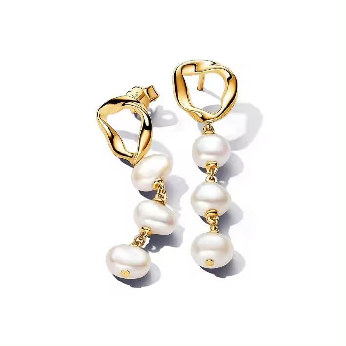 PANDORA Essence Pendientes chapados en oro de 14 quilates con perlas blancas cultivadas de agua dulce tratada，Viene con un embalaje de caja de regalo completo. - 1