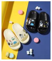 Zapatillas De Niños Con Diseño De Astronauta Calesiñas Casuales Para Hombres Y Mujeres Zapatos Flotadores Para Playa Y Interior Transpirables Y Cómodas Para Verano - details 4