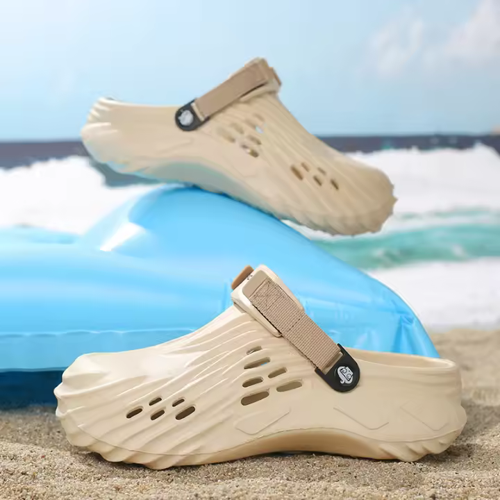 Sandalias De Verano Para Hombres Talla Grande Clogs De Lujo Mocasines De Jardín Casual Plataforma Bajo Tobillo Color Sólido - 1