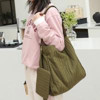 Bolso de Lona estilo Korean informal para Mujer, with Pequeño bolsito, plisado, a Rayas, Bandolera de gran capacidad, - details 3