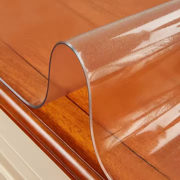 SOMY Mantel rectangular transparente de PVC de vidrio suave, protector de mesa de 1,5 mm, mantel impermeable/a prueba de aceite, para mesas de café, escritorio, tapetes antideslizantes (90x160cm/35x63in) Paño, microfibra y toallita - 1