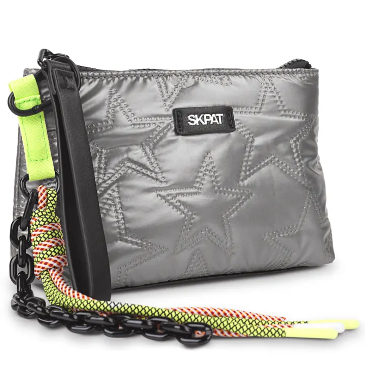 Neceser De Viaje Infantil En Poliéster Y Piel Sintética. Resistante Neceser Viaje Con Asa Lateral. Neceser Mujer Infantil Con Bolsillo Frontal Marca De SKPAT 316966 - 1