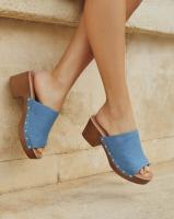 Lyla Wang Sandalias mujer mules con tacón alto y plataforma efecto madera con tachas y plantilla acolchada - details 36