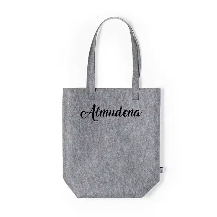 bolso de mujer  con nombre ,elige entre dos medidas makito - 1