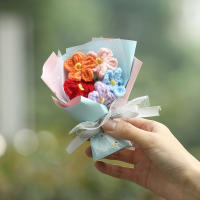 Mini Bouquet De Flores Artificiales Hacer Knit En Punto Girasol Tulipán Para Bodas Día De San Valentín Regalos De Cumpleaños Decoración Del Hogar - details 5