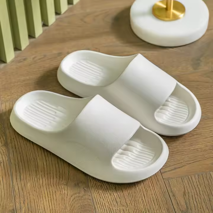 Chinelos De Verano Para Mujer Interior Antideslizantes Y Silenciosas Hechas Con EVA ZYT2213-2 Sandalias De Baño Con Suela Gruesa - 1