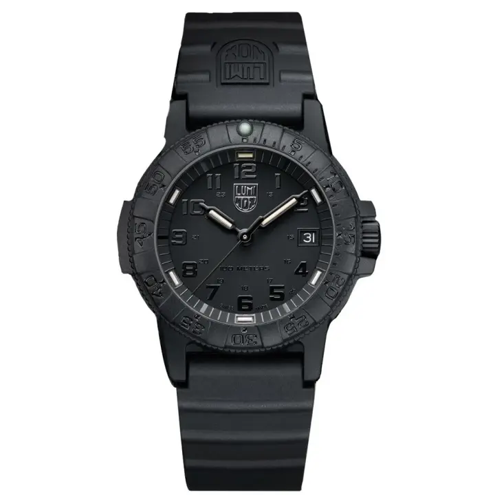 Luminox Reloj Leatherback Sea Turtle 0301 Negro Hombre - 1