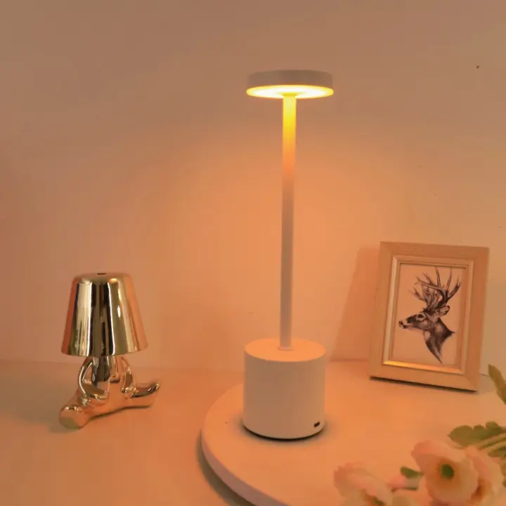 Lámpara De Mesa LED Con Sensor Táctil Simple Recargable 3 Colores Ajustables Luz Ambiente Creativa Para Cama Decoración De Habitación - 1