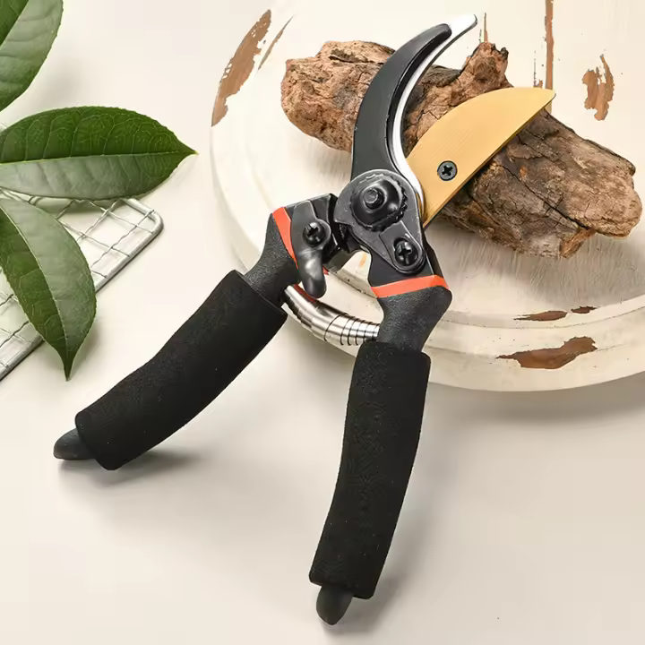 ZEXEF 1/2Pcs Tijeras De Jardín Profesionales De Titanio 8.5 Pulgadas T13 Ultra Afiladas Para Cortar Ramas De Jardín Herramienta De Podar De Alta Calidad - 1