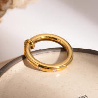 Anillo Compacto Clásico De 18K Dorado Y Acero Inoxidable Para Hombres Anillo Adhesivo Con Diamantes Resistente Al Agua Joyería De Alta Calidad - details 2