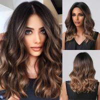 Pelucas Sintéticas De Ombre Negro Marrón Con Flequillo Textura Ondulada Resistente Al Calor Para Fiestas Y Cosplay Peluca Médium Para Mujeres Afro - details 1
