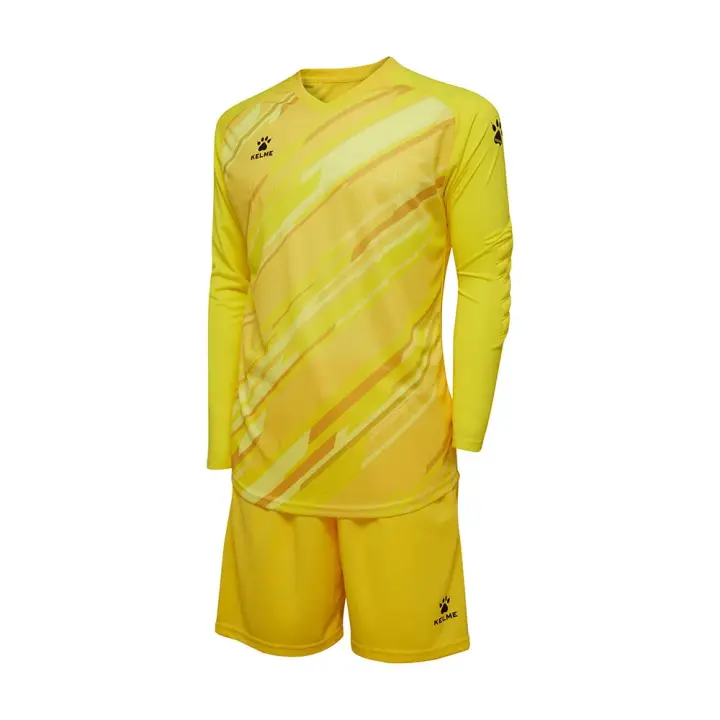 Ropa hombre Equipaciones completas Kelme Conjunto Amarillo - 1