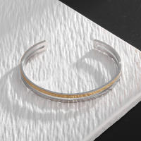 Pulsera De Titanio Doble Capa Brillante Para Hombres Y Mujeres Pulsera De Cuff De Dos Colores Joyería Para Parejas Estilo Clásico - details 4