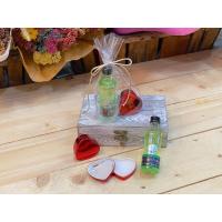 Pack de 10 Miniaturas de Puerto de Indias con Bálsamo de Labios en Forma de Corazón - Regalos para Invitadas de Boda, Bautizos, Aniversarios, Comuniones, Despedidas de Soltera, Cumpleaños, Regalos para Invitadas, Fiestas y Eventos - details 3