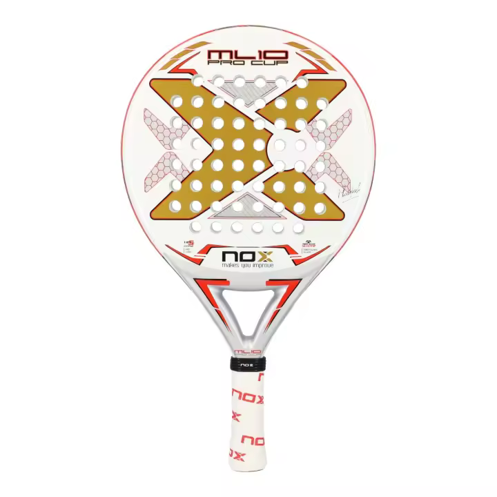 Pala de padel NOX ML10 PRO CUP COORP - Pala Nox ML10 del jugador Miguel Lamperti. Una pala de control con forma redonda - 1