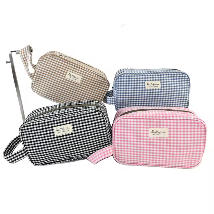 Bagsgarden Neceser de viaje para mujer con vichy de algodón, gran capacidad y portátil - Organizador cosmético lindo y práctico para llevar tus productos esenciales - 1