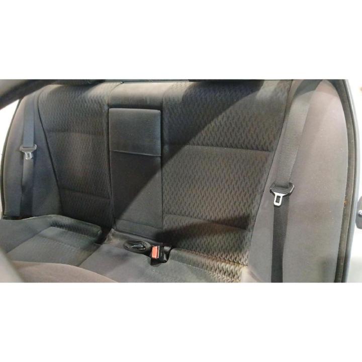 Middle rear seat compatible with bmw 3 series 320 d 1997 to 2005 (oem/iam: 52208214962)