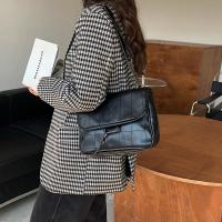 Nueva Bolso De Hombro Para Mujer De Moda Versátil Y De Lujo Con Cadena Gran Capacidad Bolsa Lingge Bolso Mensajero Casual De PU Con Lining De Poliéster - details 2