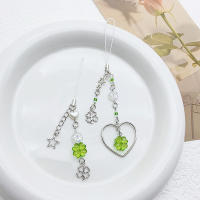 Lucky Grass Estrella De San Patricio Charm Para Teléfono Móvil Y Llavero Para Mujeres Y Niñas Encantador Colgante De Corazón Y Cuatro Hojas De San Patricio Con Cuentas Decoración Para Bolsos Y Regalos - details 3