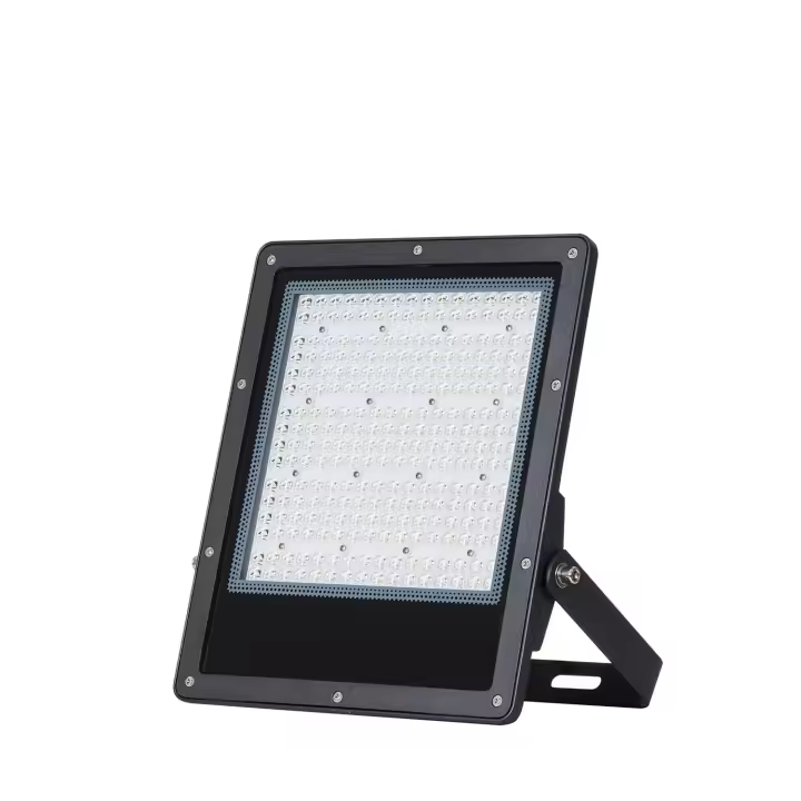 Ledkia Foco Proyector LED 100W 170 lm/W IP65 ELEGANCE Slim PRO Negro 3000K 30º Blanco Cálido - 1