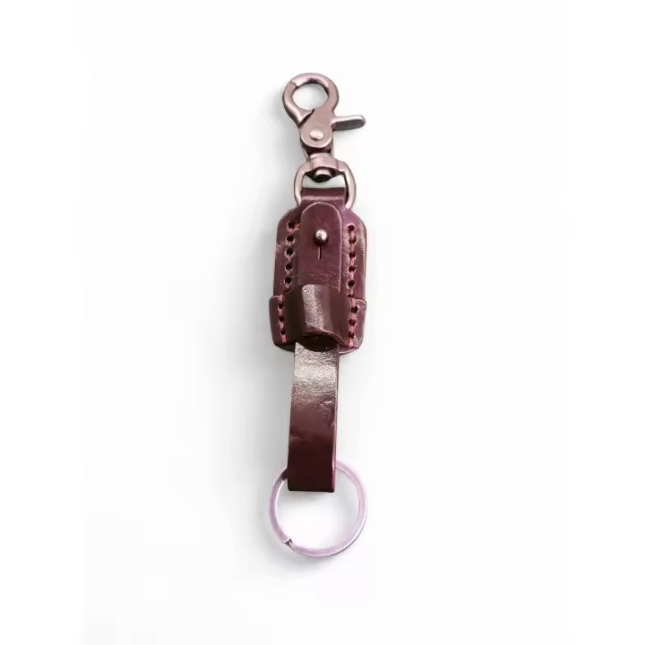 Llavero de Piel de Vacuno con Mosquetón Elegante - Accesorio Práctico y Distintivo para Llaves DICACA NATURE. - 1