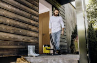 Kärcher Aspirador solido / líquido KWD 1 W V-12/2/18 12 litros 1000W. 16284010 Karcher - details 1