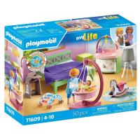 PLAYMOBIL (71609) Dormitorio mylife con Zona de Juegos bebe con cama colgante, cuna de hamaca infantil, caballo de madera, cambiador, trona, cama de matrimonio, My Life - details 0