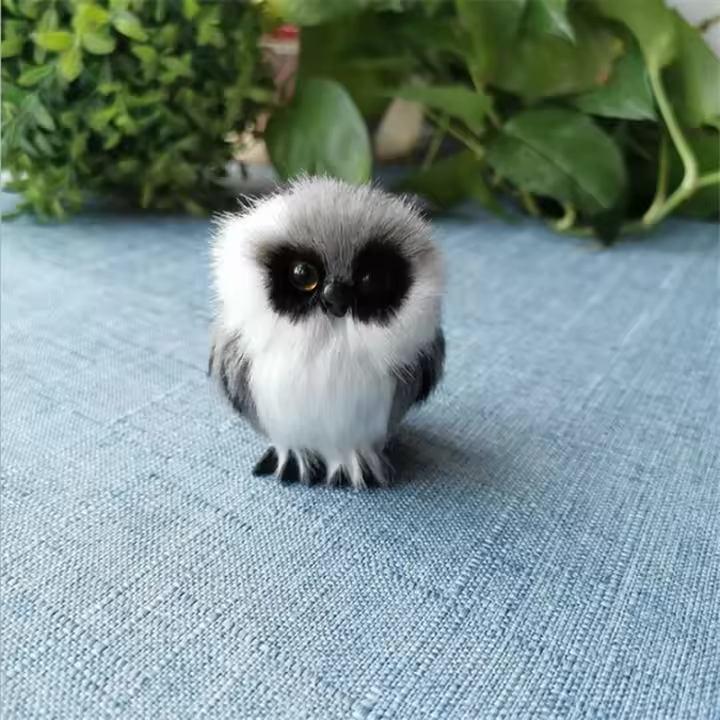 Adorno De Casa En Forma De Águila Miniatura De Color Blanco Y Negro Simulación De Pelo De Animal Decoración Para Interiores Regalo - 1