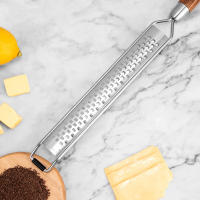 Leeseph Rallador De Queso Con Mango De Madera Acero Inoxidable Multiusos Rallador De Alimentos Para Chocolate Mantequilla En La Cocina - details 7