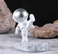 Soporte De Teléfono Espacial Nórdico Para Escritorio Decoración De Oficina Soporte De Móvil Único Para Hombres/Niños - details 3