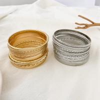 Juego De 10 Pulseras De Cadena Cubana Punk Para Mujeres Y Hombres Pulseras Bohemias Multicapa De Color Dorado Con Encantos Joyería Moda Regalo - details 5