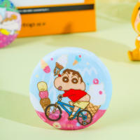 4pcs Auténticos Broches De Crayon Shin Chan Peluche Caja Sorpresa Dibujos Animados Lindo Colgante Para Ropa Y Mochilas Unisex - details 3