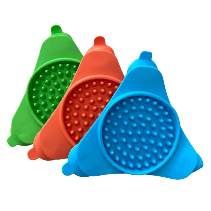 COTTECOTA-Tapete para lamer para perros,Colores al azar Tapete de silicona para alimentación de perros,Tapetes para comer para perros para aliviar la ansiedad y el aburrimiento, fuerte succión para un fácil aseo, Entretenimiento de perros - 1