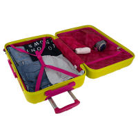 Maleta Mediana con Neceser a juego Agatha Ruiz de la Prada –  Verde Pistacho con Relieve Troquelado, RPO Ultraligero, Ruedas 360° y Candado TSA -  Colección Iconic - details 1