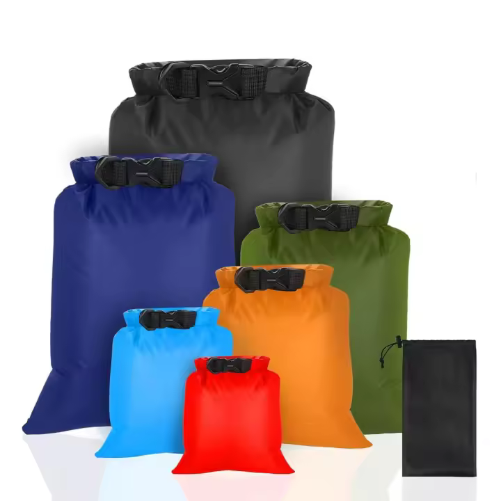 Bolsa Estanca Impermeable 6 Piezas, 1.5/2.5/3/3.5/5/8L Bolsas Secas Ligeras Bolsas Secas Impermeables Bolsa Impermeable para Rafting Senderismo Viaje de Campamento Natación Esnórquel - 1
