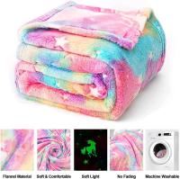 Manta De Ternura Luminosa Con Unicornio Y Dinosaurio Para Niñas Y Niños Manta De Punto De Poliéster/Celulosa Suave Y Cálida Con Diseño De Árbol De Navidad Que Brilla En La Oscuridad - details 8
