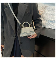 Nueva Mini Bolso De Mano Para Mujer 2025 Color Sólido Estilo Moda Popular Bolso Cruzado Pequeño Para Todas Las Estaciones Material PU - details 14