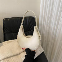 Bolso De Hombro Para Mujer Yogodlns Nueva Primavera Color Sólido Forma De Media Luna Lujo PU Cuero Bolsos Versátiles Con Funda - details 20