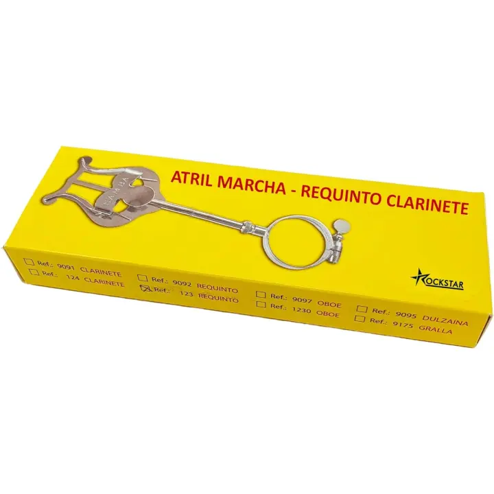 ROCKSTAR MUSIC - Atril de Marcha Super para Requinto y Clarinete, R123 de Metal para fijar al cuerpo, porta partituras para instrumento de viento, con argolla, color plateado. Hecho en España - 1