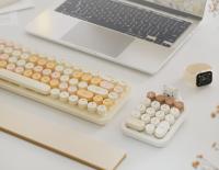18-key USB wireless numeric keyboard, suitable for office girls, high appearance, mini cute leather case, small numeric keyboard, detachable numeric keyboard keys - details 0