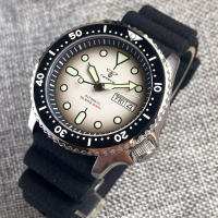 Reloj De Pulsera Hombre SKX Tandorio Diver Acero Inoxidable Movimiento NH36 3.8 Corona 120 Clicks Bisel Pantalla Blanca Luminiscencia Verde Correa De Acero Inoxidable Resistente Al Agua 20 Bar - details 15