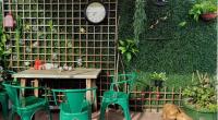 LILI HOME Pack de 8 Plantillas de Planta Artificial Vertical (40 x 60 cm cada una) es ideal para decorar paredes interiores y exteriores, creando un ambiente fresco y vibrante en cuestión de minutos. Fabricadas en plástico PE (polietileno), un material re - details 3