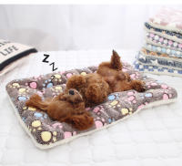Alfombra De Cama Para Perros Y Gatos De Terciopelo Flannel Grueso Y Suave Para Invierno Calor Adecuada Para Pequeños Medianos Y Grandes Mascotas Suministros Para Mascotas - details 2