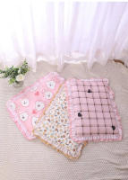 Cama De Gato Con Almohada Universal Tres Piezas Nest Princesa Para Perro Almohadilla De Mascota Cama De Dormir Para Gato Pequeño Y Mediano Mantel Para Mascota - details 8